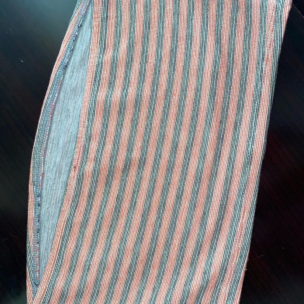 striped crop-top‼️